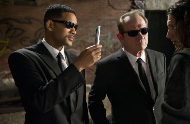 Will Smith, Tommy Lee Jones in Josh Brolin v Možje v črnem 3 (Men in Black 3)