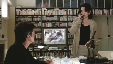 Daniel Auteuil in Juliette Binoche v filmu Michaela Hanekeja Skrito (Cache)
