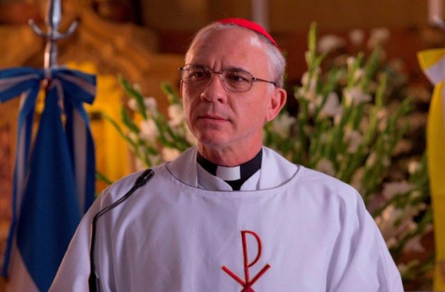 Darío Grandinetti kot Papež Frančišek